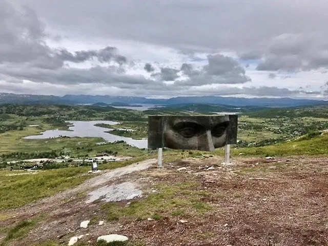 With Panoramic And Trails Outside Дом отдыха