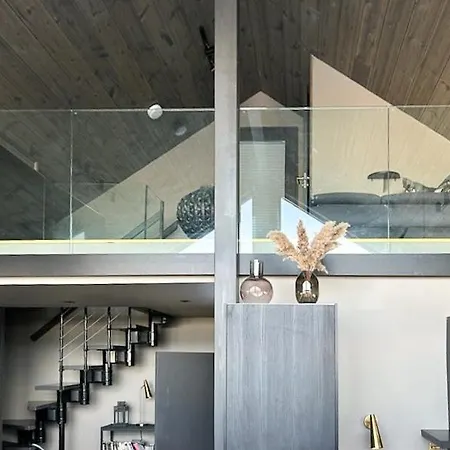 With Panoramic And Trails Outside بيت للعطل *